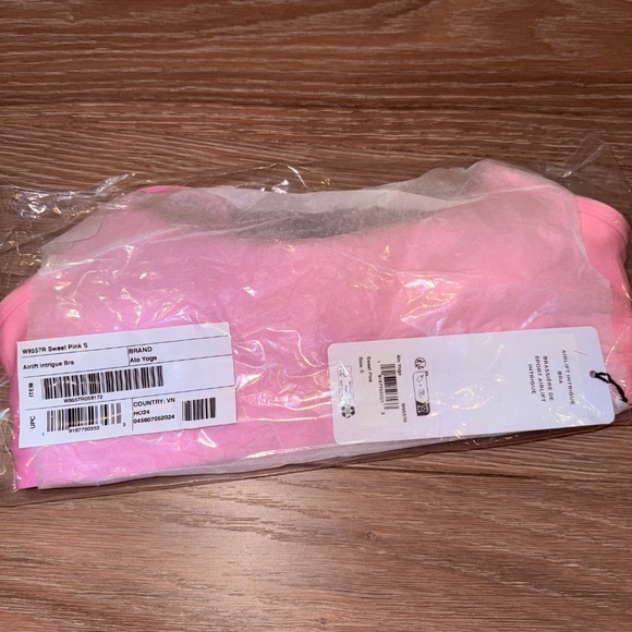 Alo Yoga Airlift Intrigue Bra Sweet Pink size Small (S) NWT - Picture 4 of 5